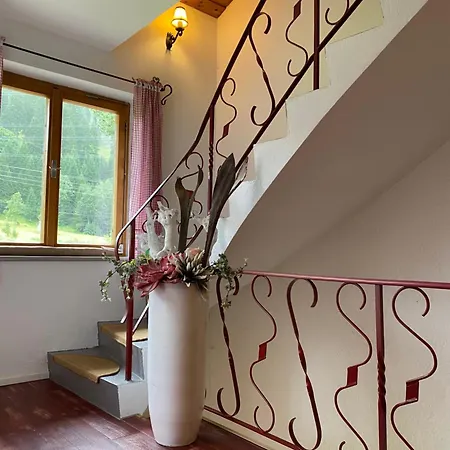 بيت ضيافة Gaestehaus Schmitt *