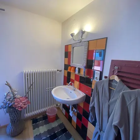 Gaestehaus Schmitt Lähn