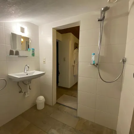 بيت ضيافة Gaestehaus Schmitt