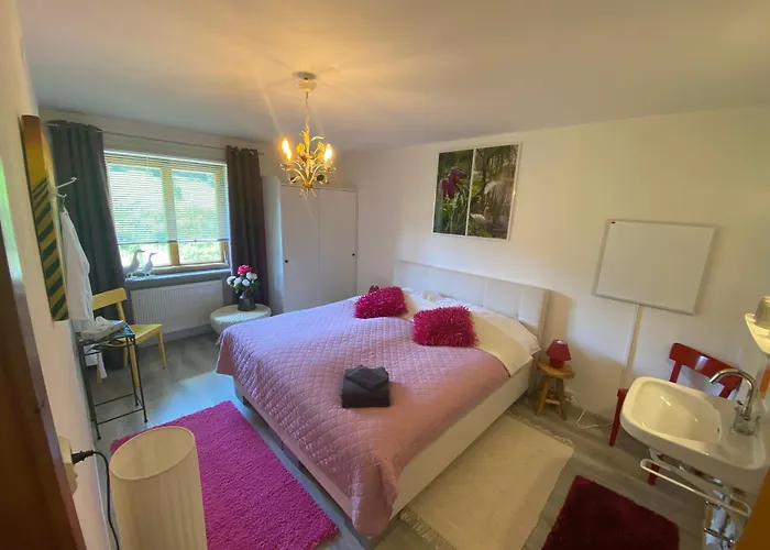 بيت ضيافة Gaestehaus Schmitt