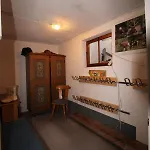 招待所 Gaestehaus Schmitt Lähn